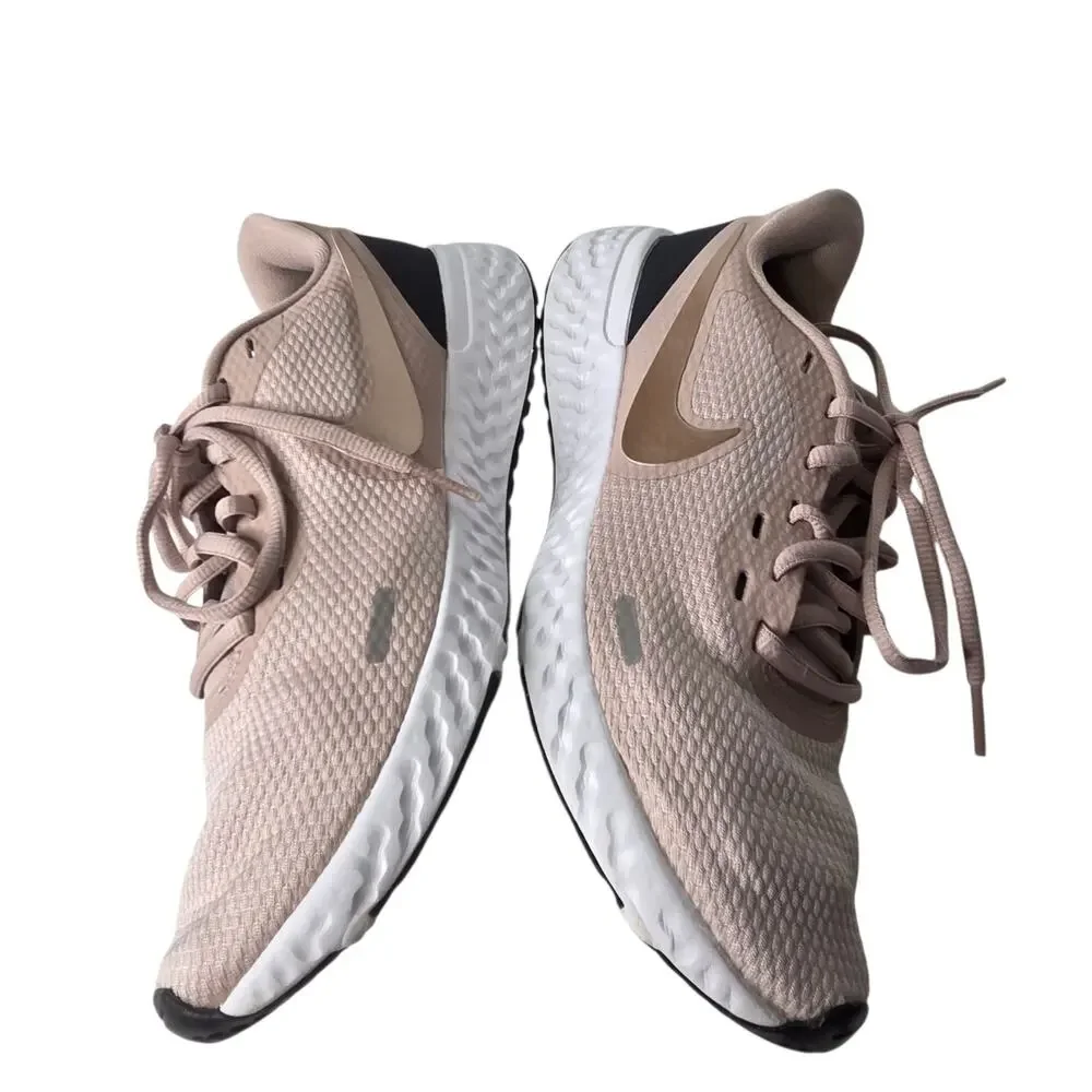 Nike Women's SZ 6.5 Revolution‎ Running Shoe Barely Rose Pink BQ3207-600